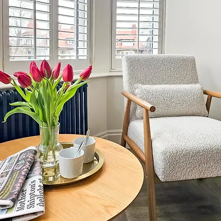 Luxury 2 Bed Townhouse Flat Διαμέρισμα *