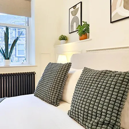 Appartement Luxury 2 Bed Townhouse Flat