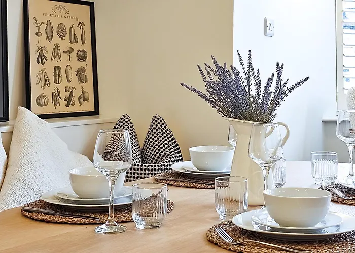 Luxury 2 Bed Townhouse Flat Harrogate