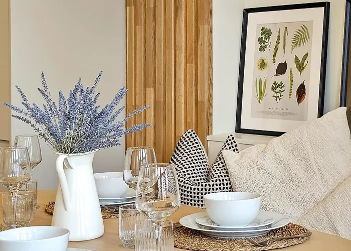 Luxury 2 Bed Townhouse Flat * Harrogate