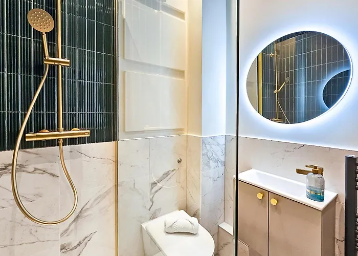 Luxury 2 Bed Townhouse Flat Harrogate