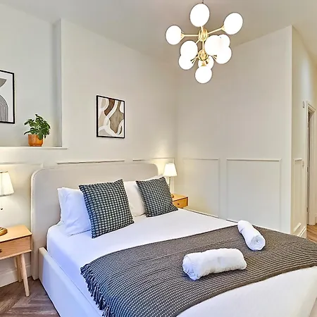 Appartement Luxury 2 Bed Townhouse Flat *